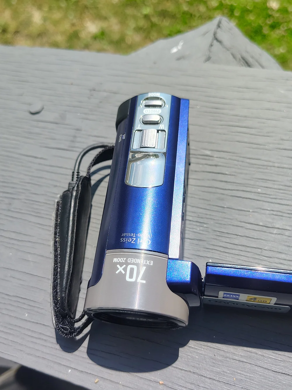 Sony Handycam DCR-SX65 Digital Video Camera Recorder